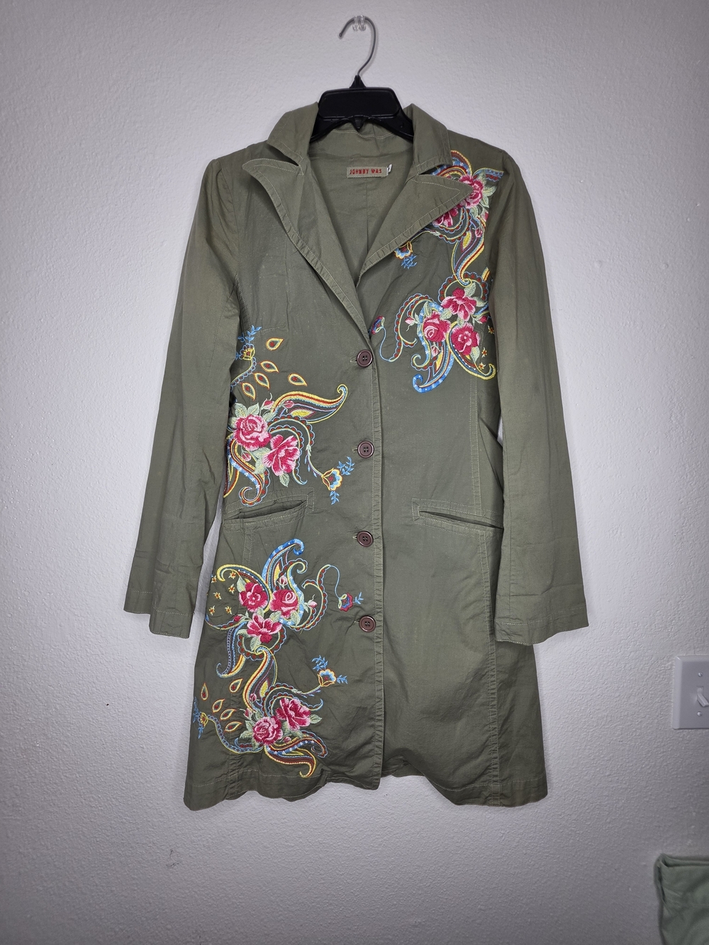 Johnny Was Size S Green Floral Embroidered Collared Button Front Jacket Stains